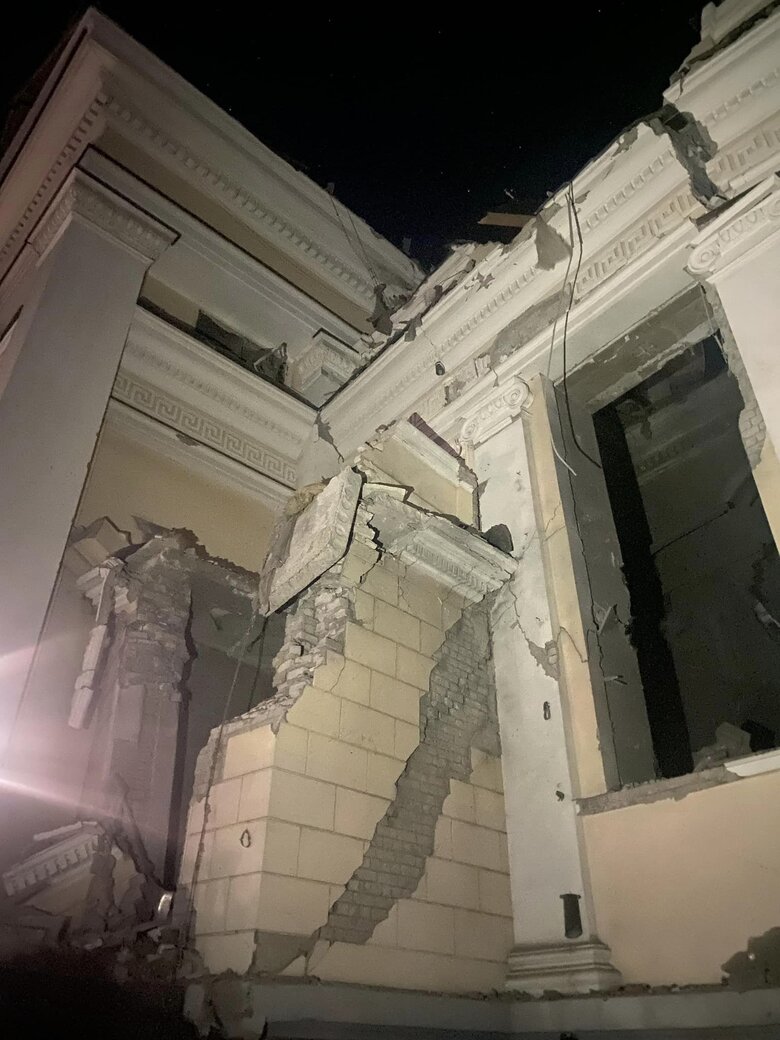 Росіяни атакували Одещину щонайменше 5-ма видами ракет всіх видів базування, - ОК Південь 15