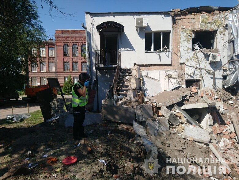 Наслідки нічних ракетних ударів окупантів по Харкову 01