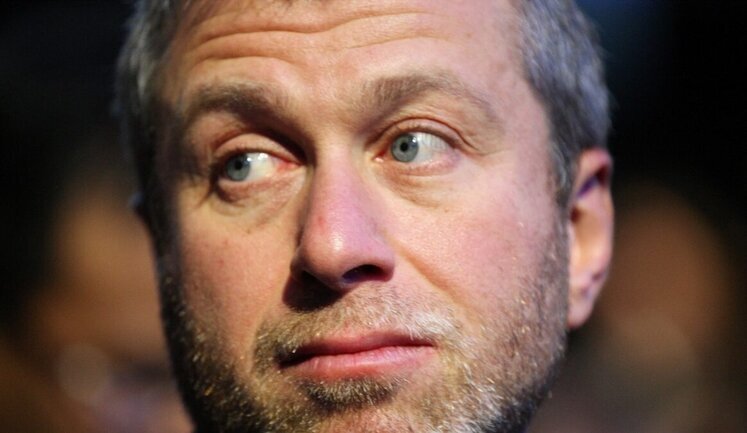 Абрамович продав футбольний клуб "Челсі" за 4,2 мільярда фунтів стерлінгів