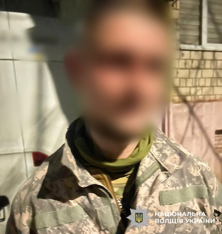 Чоловік кинув гранату у Чернівцях