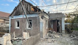 Наслідки ворожих ударів по Херсону