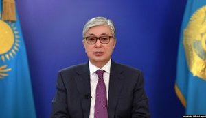 Зеленский поздравил Токаева с победой на выборах президента Казахстана и пригласил посетить Украину