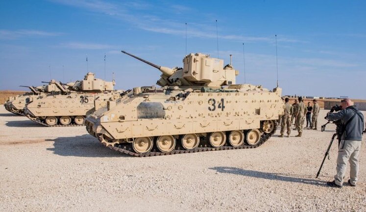 "Ви кажете, що ми вам даємо недостатньо. Але це ви ж не робили нічого, щоб у вас це все було", - американський експерт Карбер