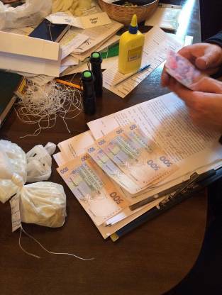 деньги взятка