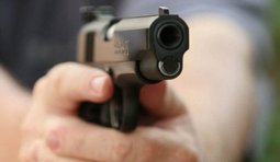 У Києві після стрілянини затримали чоловіка з пістолетом