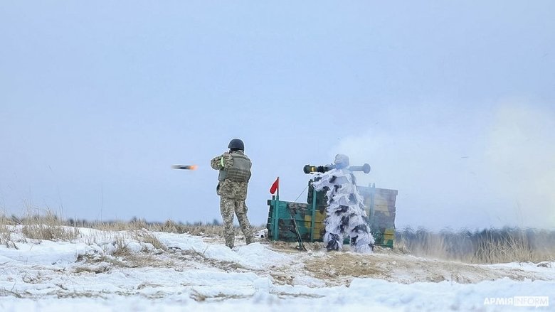 Українські військовослужбовці тренувалися використовувати американські гранатомети М141 05