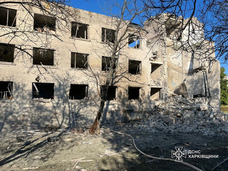 Росіяни вдарили по школі на Харківщині