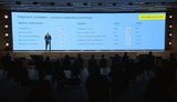 Шмыгаль к 2030 году обещает среднюю зарплату почти в $900, а пенсию - почти в $300