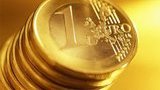 В столичных банках курс евро перевалил за 15 гривен