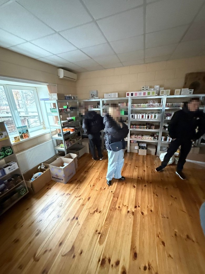 Раскрыт мощный канал контрафакта на 10 млн грн