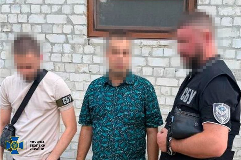 Служба безпеки спільно з Національною поліцією викрила дев'ять нових "ухилянтських" схем у різних регіонах України та затримала десятьох організаторів оборудок.