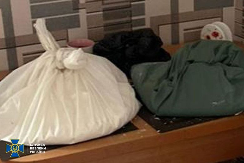 Дівчина готувала теракт в центрі Дніпра: її затримала СБУ