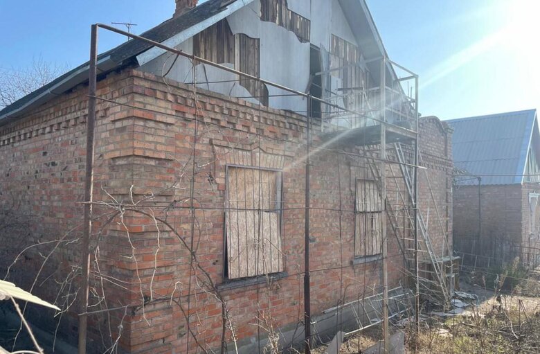 Shelling of Nikopol district on February 13