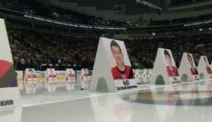 На "Минск-Арена" провели вечер-реквием по погибшим в авиакатастрофе хоккеистам "Локомотива". ВИДЕО.