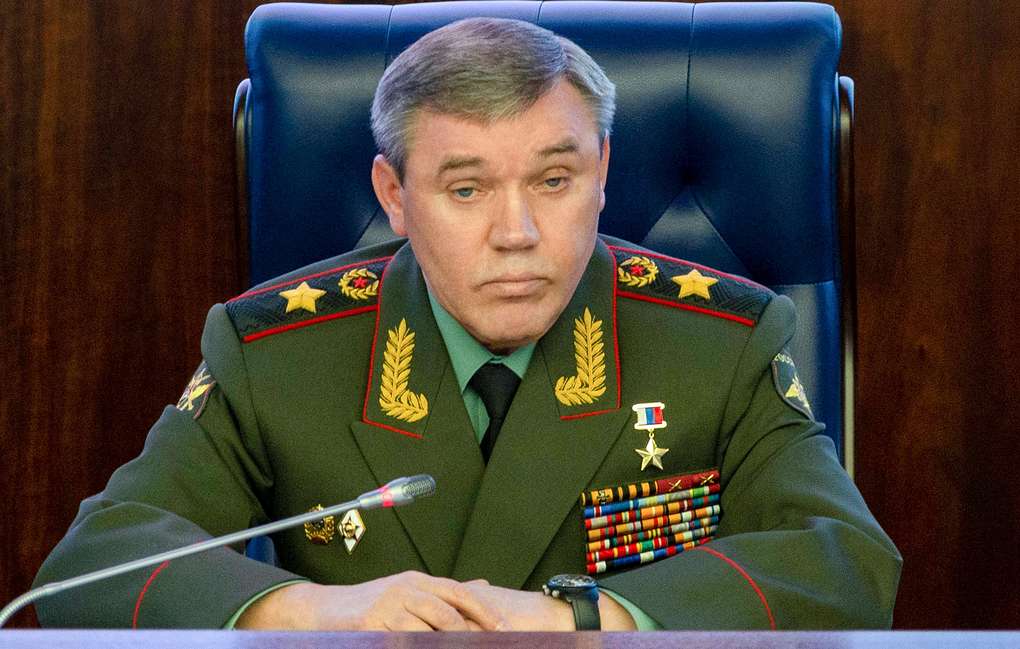 Gerasimov reports to Putin on the situation in the Kursk region of ...