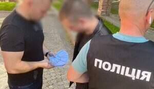 Чоловіків оформлювали водіями, щоб вони могли перетнути кордон