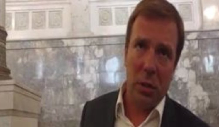 "Приведите в пример хоть один сюжет, где были бы антиукраинские редакционные подходы", - "Оппоблок" о работе Столяровой и Шувалова на "Интере". ВИДЕО