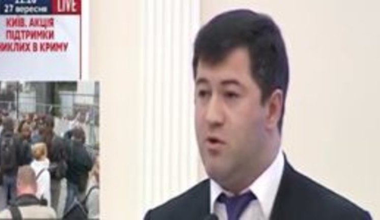 "Если видите у кого-то iPhone 7, можете этим людям сказать, что они преступники", - Насиров. ВИДЕО
