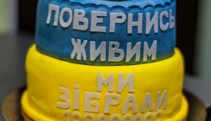 Волонтерський фронт: "Повернись живим" - як починався фонд