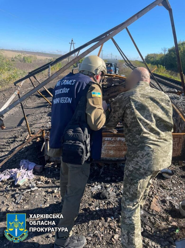 Расстрел оккупантами автомобильной колонны на Харьковщине – прокуроры обнаружили еще одну погибшую 03 Расстрел оккупантами автомобильной колонны на Харьковщине – прокуроры обнаружили еще одну погибшую 03