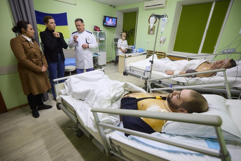 Зеленський та Фредеріксен відвідали поранених
