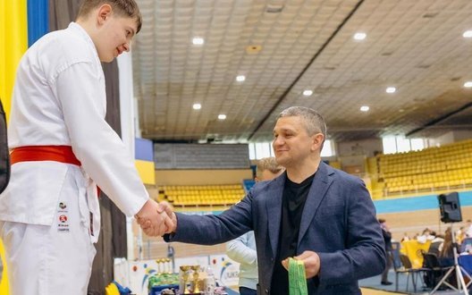 Дитяча резервна збірна з карате виборола 13 нагород у Софії