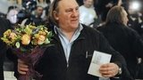 Депардье ко дню защитника отечества подарили прописку в России, правда, в квартире друга. ФОТОрепортаж+ВИДЕО