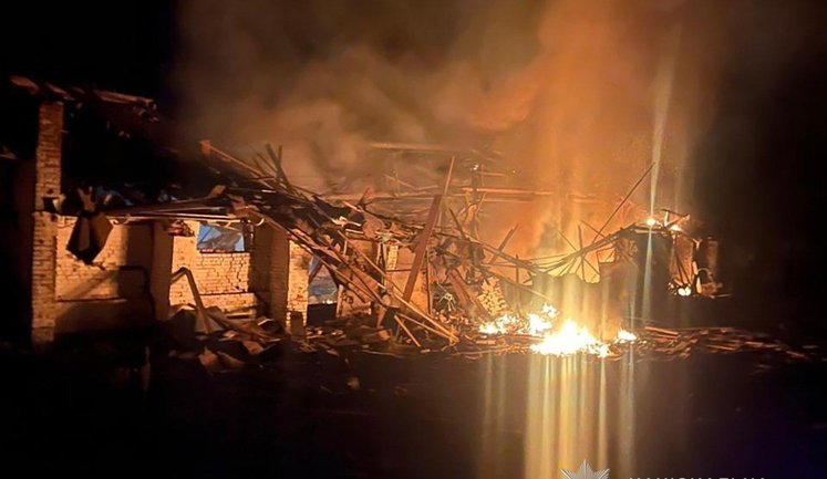 Consequences of Russian strikes on Sumy region: kindergarten, primary school and high-rise buildings damaged. Two people injured. PHOTOS