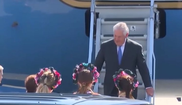 Госсекретарь США Тиллерсон прибыл в Украину. ВИДЕО