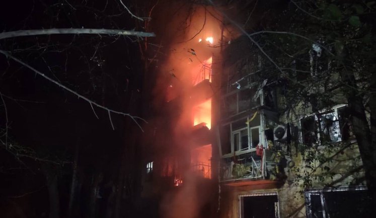 Ніч на Дніпропетровщині: під ударами Синельниківщина та Нікопольщина, 10 поранених, жінка у важкому стані. ФОТОрепортаж