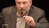 "Владимир Владимирович, откосите пока есть время. Зачем вам кровь и судьба Каддафи?"