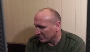 У Коханивского истек срок задержания - его выпустили из клетки в суде. Четверо депутатов заявили, что возьмут его на поруки