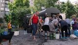 Роздача води в окупованому Лисичанську