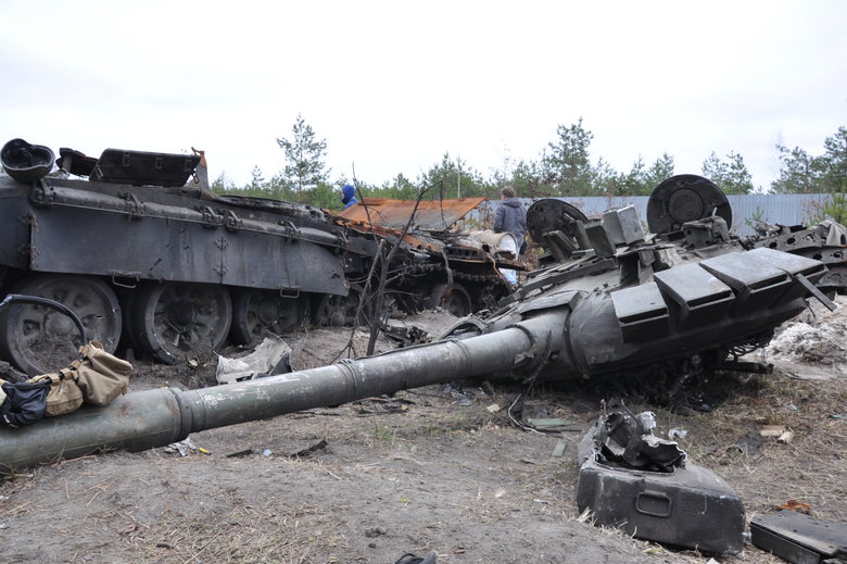 Russian occupiers equipment near Bucha destroyed 18