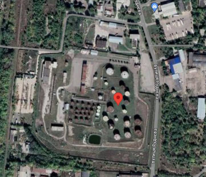 Управление стратегических коммуникаций ВСУ подтвердило удар по нефте-смазочным складам в Луганске 01
