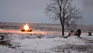 Ukrainian troopers hold field maneuvers, weapons training exercise in Mykolaiv region. PHOTOS