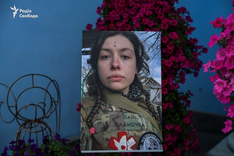 У Києві попрощалися з парамедикинею Євою Ройтер