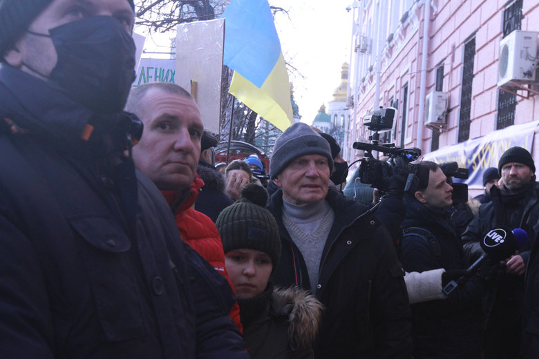 Хода на підтримку Порошенка з-під Печерського суду до Офісу Зеленського 01