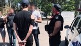 Підозрюваний у наркоторгівлі житель Херсона "замовив" чоловіка, який заборгував йому гроші, - Нацполіція. ВІДЕО+ФОТОрепортаж