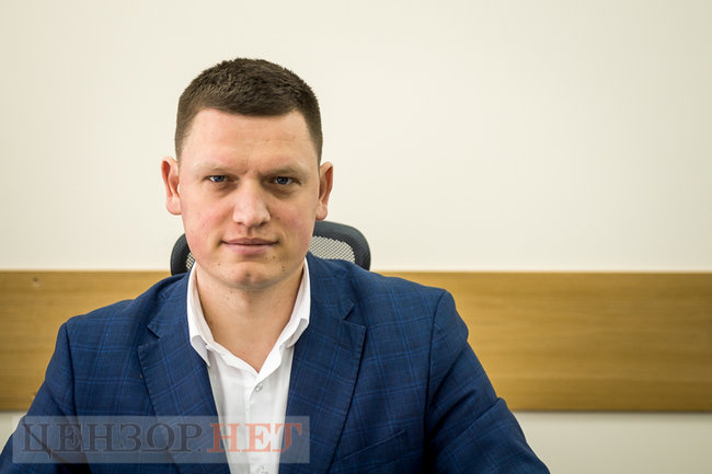 Перший заступник начальника Департаменту боротьби з наркозлочинністю Нацполіції Сергій Преутеса: Ковід і карантинні обмеження на кордонах тимчасово зменшили наркотрафік. Та зараз постачання іноземних наркотиків знову активізувалися 01