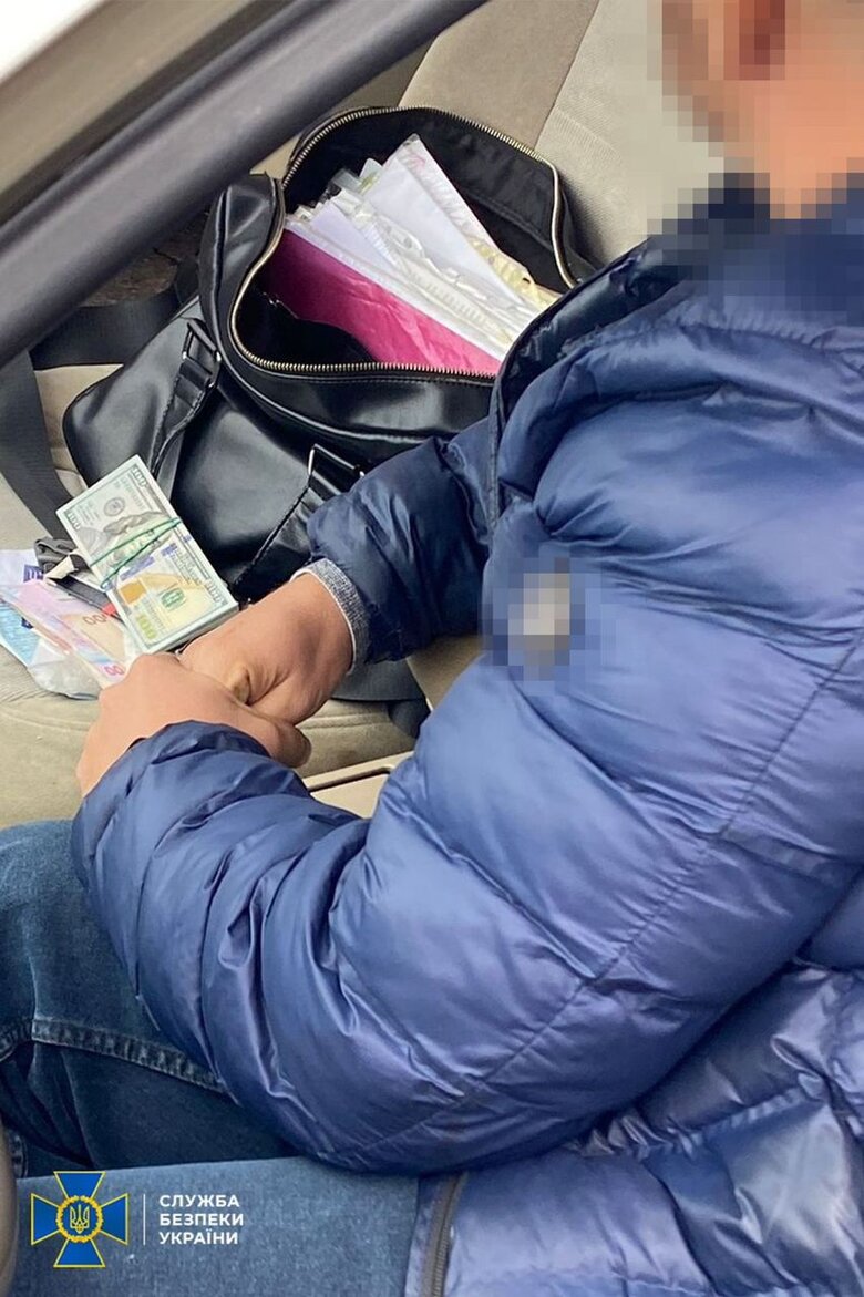 Викрито ще 3 схеми для ухилянтів: серед затриманих - колишній страховий агент, який продавав меддовідки для уникнення призову, - СБУ 03