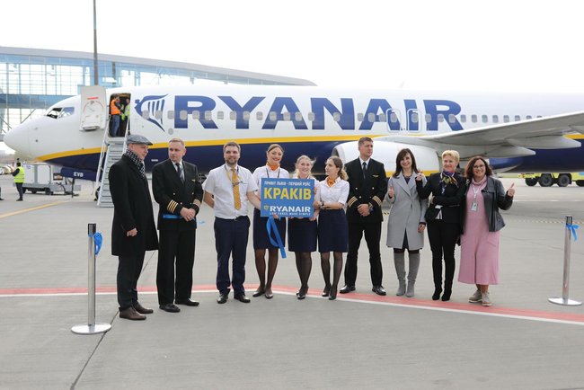 Ryanair начал летать из Львова 06