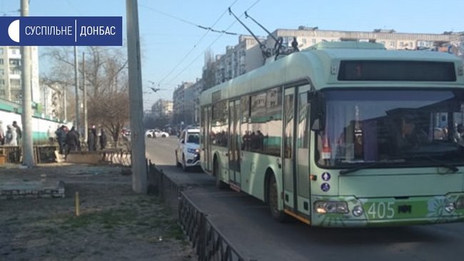 Сотрудники рынка из-за карантина перекрыли дорогу в Северодонецке 02