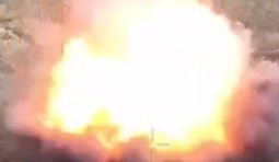 дрон знищує окупанта