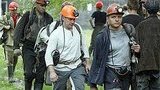 На шахте им. К.Маркса спасатели подняли на поверхность 6 из 21 обнаруженного сегодня горняка