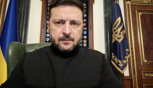 Зеленський: У частині міст і громад можуть скасувати комендантську годину на час надзвичайної ситуації в енергетиці