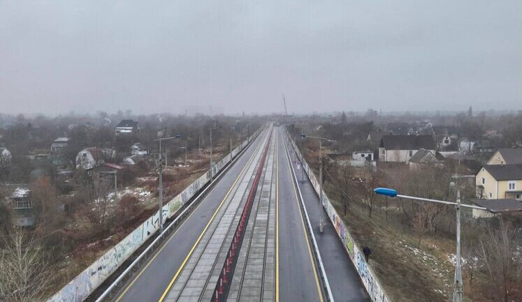 Подольский мост открыли для легковых автомобилей и общественного транспорта. ФОТОРЕПОРТАЖ
