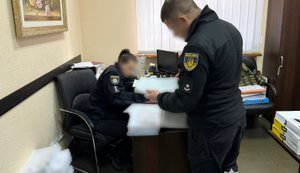 Присвоили более 50 миллионов гривен: полицейские разоблачили мошенников в Днепре. ФОТОРЕПОРТАЖ