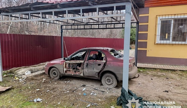 На Донетчине 2 погибших и 3 раненых, разрушениям подверглись 24 гражданских объекта. ФОТОрепортаж