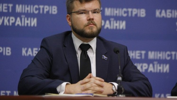 Кравцов на посту и.о. главы "Укрзализныци" будет получать 1 миллион в месяц (обновлено)